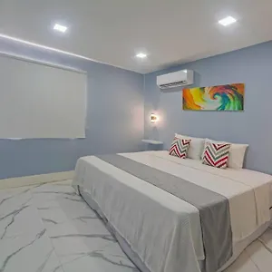  Holiday home Playa Del Nino And Ferry Isla Mujeres 15 Minutes! Mexico