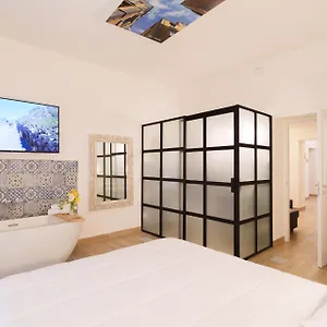 Casa Lu , Naples Italie